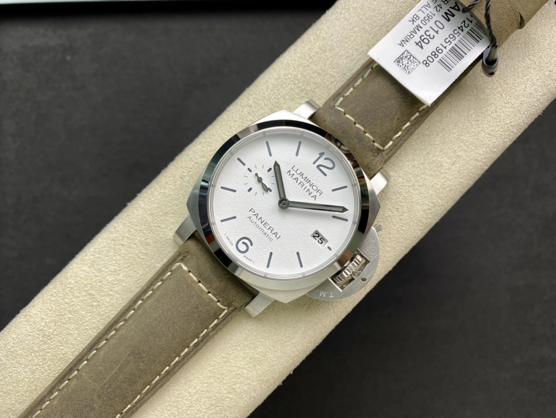 CBD Factory Panerai Luminor Marina 42mm White Dial Luminous Arabic Numerals Green Leather Strap Smooth Bezel(PAM01394) 1:1 Super Clone – DDP.9010 Movement OdorResistant 402